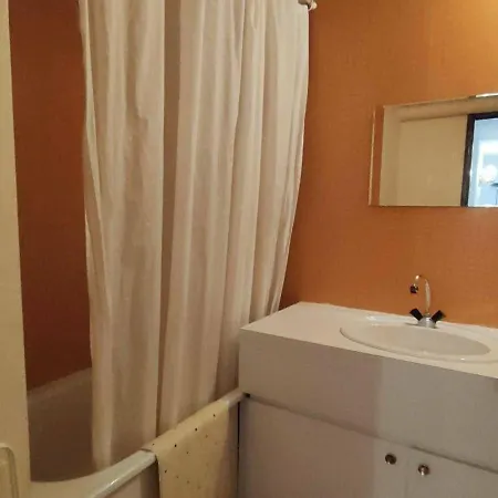 T2 Bis, 4-6 Pers, Centre Ville, Parking Privatif, - Fr-1-234-263 Apartment *
